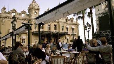 Кафе де Пари в Монако. Cafe de Paris в Монте КарлоКафе де Пари в Монако. Cafe de Paris в Монте Карло