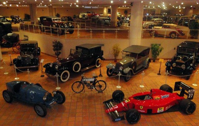 Музей старинных автомобилей принца Ренье III в Монако
