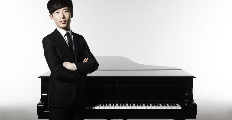 пианист-виртуоз из Китая Джи Лю