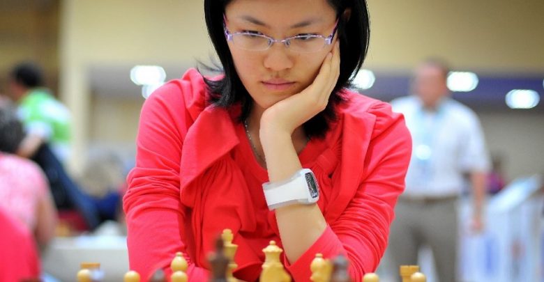 Победительница шахматного турнира в Монако