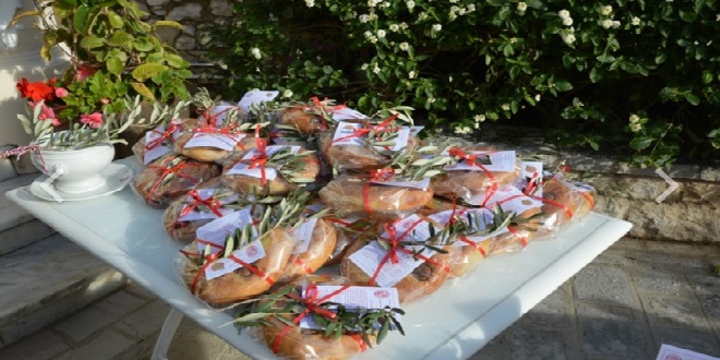 освящение хлеба на рождество в Монако