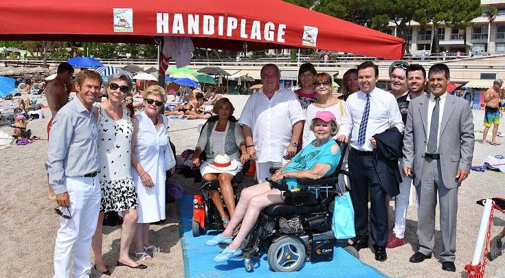 Открытие пляжа для инвалидов на Ларвотто