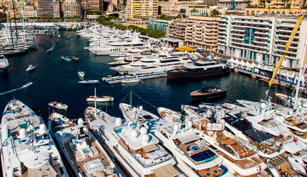 Суперъяхты в Монако