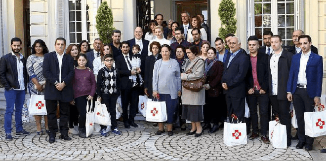 Княжеская чета в штаб-квартире Красного Креста Монако