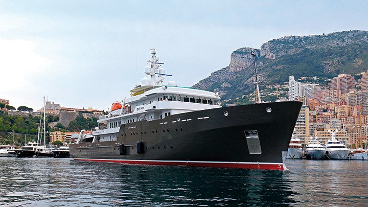 Князь Альбер II дал старт кругосветной экспедиции Explorations Monaco