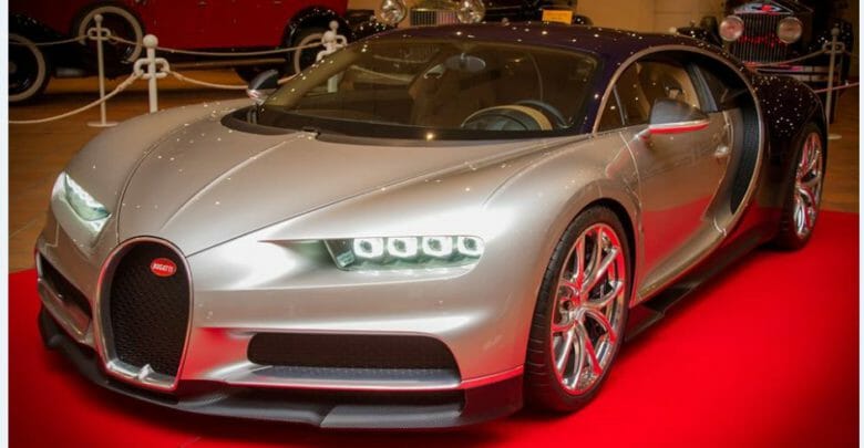 В Монако проходит выставка автомобилей Bugatti