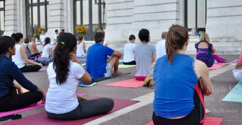 Yoga Solstice на террасе Казино Монте-Карло - баланс для всех