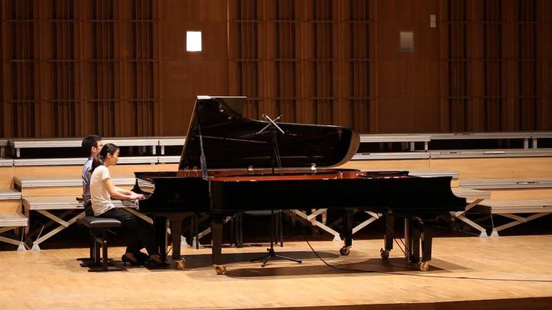 Новые таланты конкурса для фортепиано в четыре руки