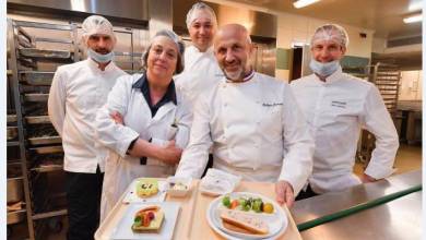 710 пациентов больницы смогли насладиться удивительным ужином, приготовленным поварами больницы под руководством шеф-повара Филиппа Жоаннеса.