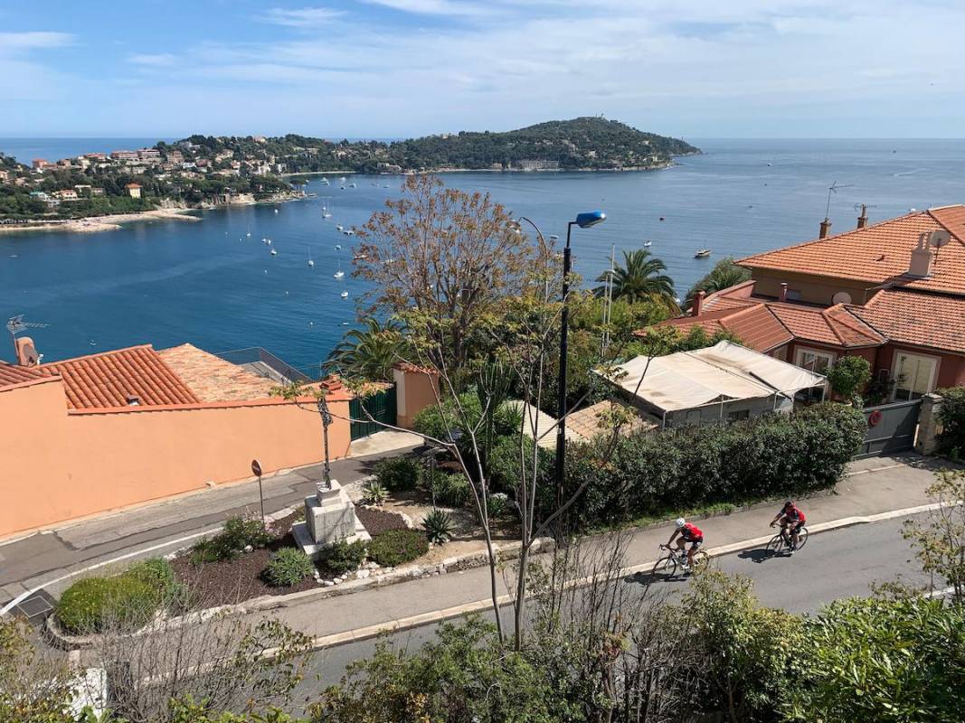 Невероятный успех благотворительного велозаезда от Сен-Тропе до Монако 