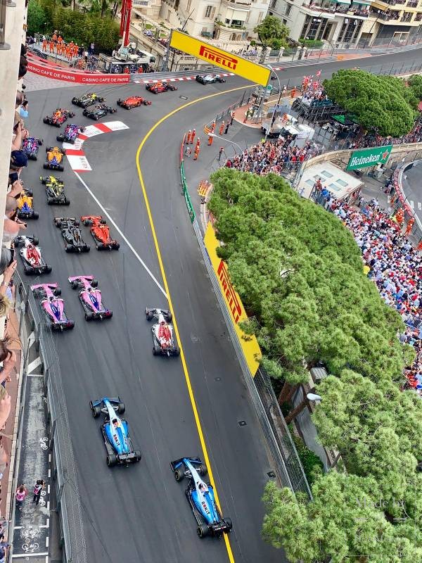 77-й Гран-при Монако F1: триумф Хэмилтона и неудача Леклера