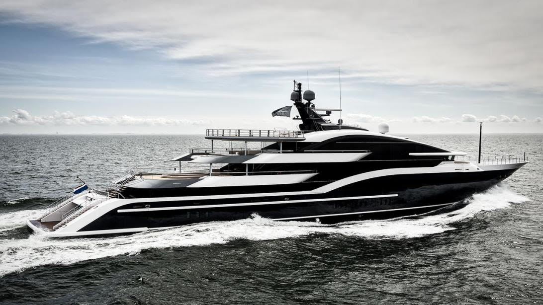 Oceanco получает награду за 2 суперъяхты и другие новости
