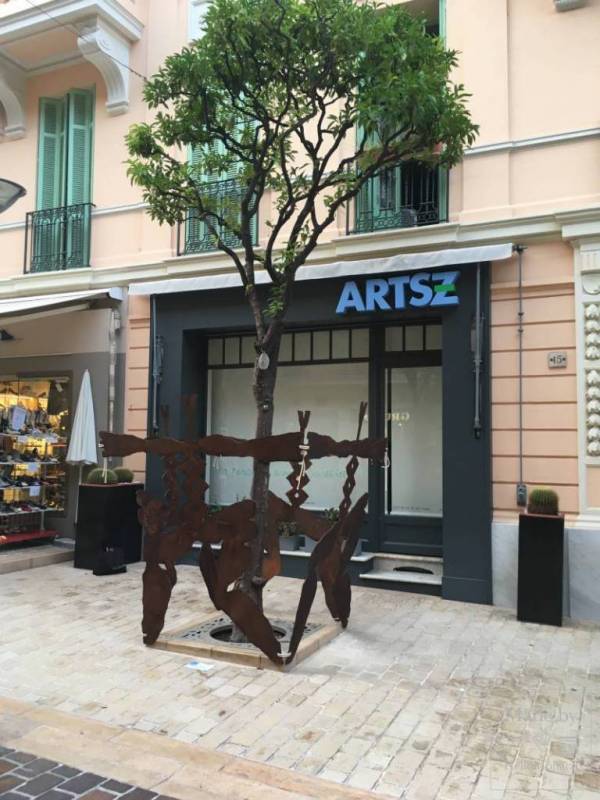 Завораживающая выставка скульптур под открытым небом в Монако