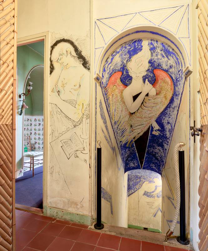 Ожившие фрески виллы Санто-Соспир: мифология и преображенная сексуальность в жизни и творчестве Жана Кокто