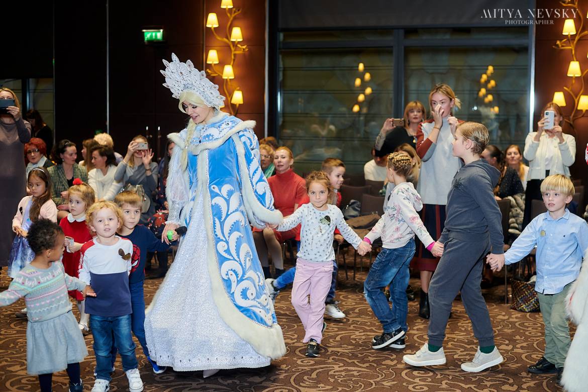 Праздник для детей в честь Рождества Христова состоялся в Монако