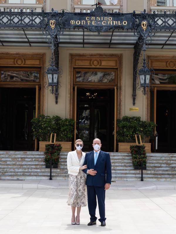 Дела княжеские: площадь Казино Монако официально открыта в присутствии княжеской пары