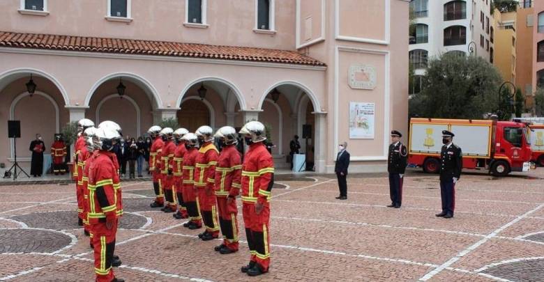 Пожарный корпус Монако приветствует новичков