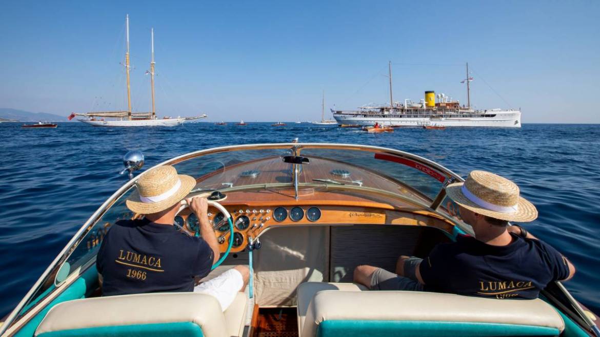 Парад винтажных яхт: в Монако завершилась Monaco Classic Week